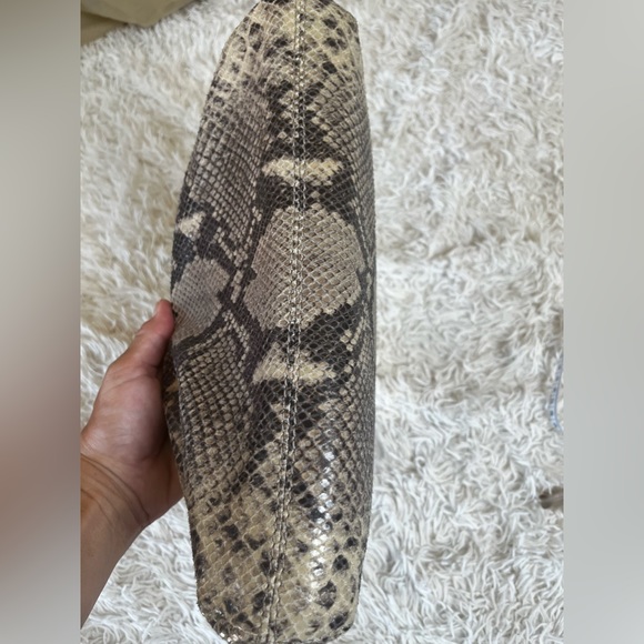 MICHAEL KORS Clutch Python Hand Bag - Picture 6 of 6